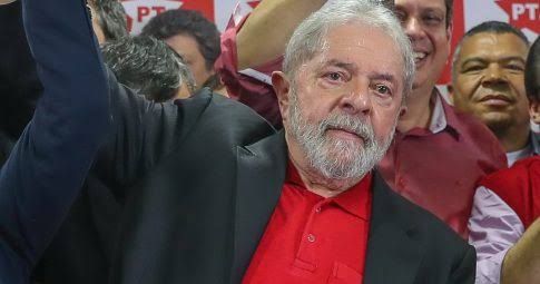 Lula deixa a prisão em Curitiba; Av. Paulista recebe ato pró Bolsonaro
