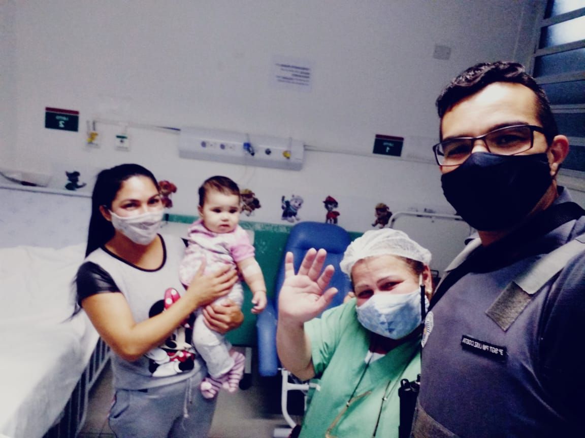 Policiais Militares salvam bebê desacordado em Osasco