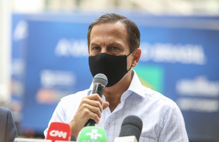 Doria critica antecipação de feriados imposta por Bruno Covas; veja o vídeo