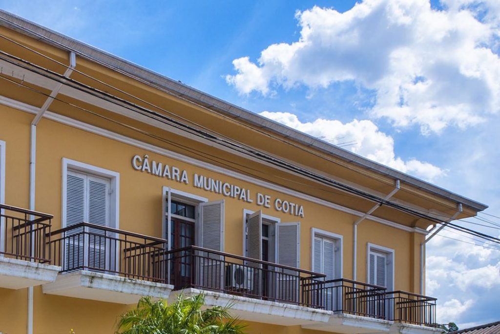 Em segunda discussão, Câmara de Cotia aprova aumento no número de vereadores