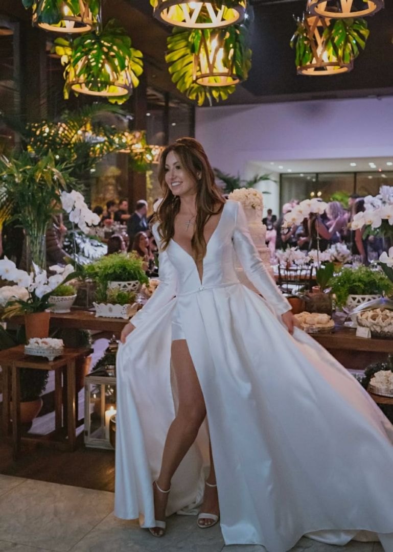 Atriz e apresentadora de Alphaville lança concurso para presentear noivos com casamento completo
