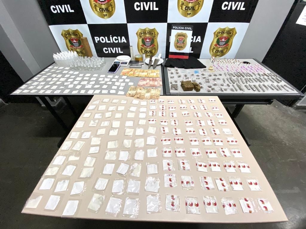 Em Barueri, polícia captura mulher envolvida com o tráfico de drogas na Cracolândia