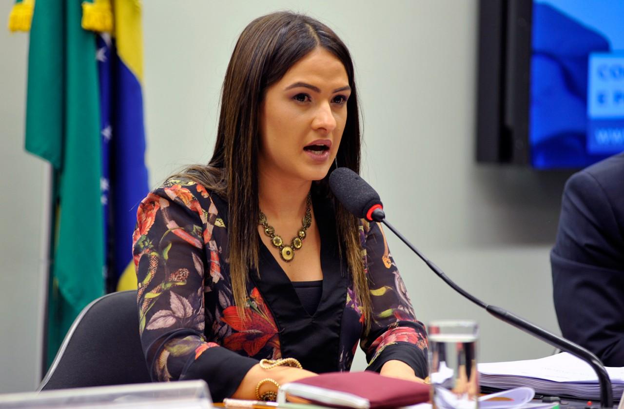 Bruna Furlan assume comando do PSDB de Barueri no lugar de Magoo