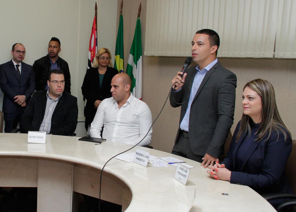 PSDB ganha mais espaço no governo Rogério Lins