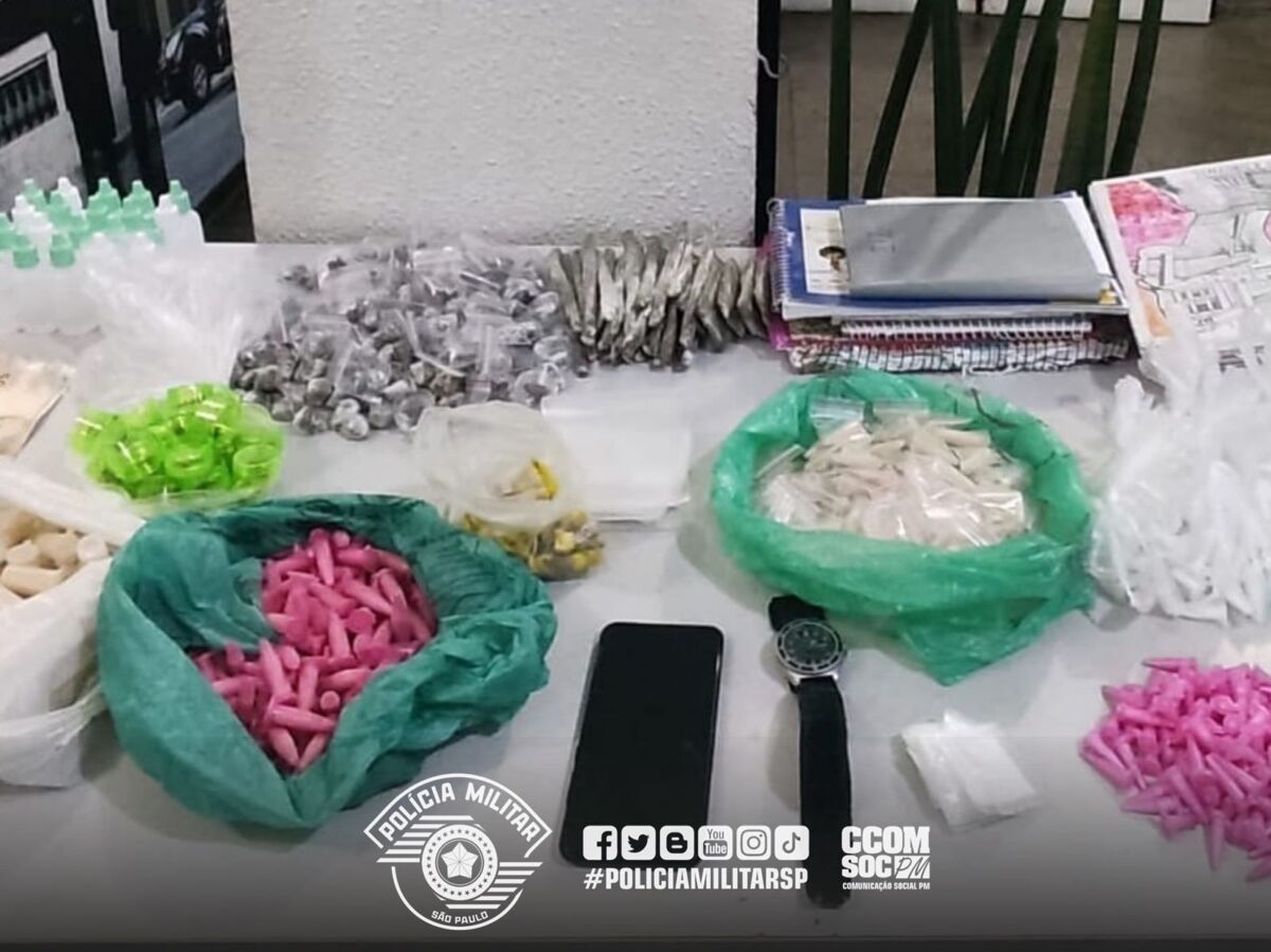 PM prende traficante e apreende grandes porções de drogas em Carapicuíba&nbsp;