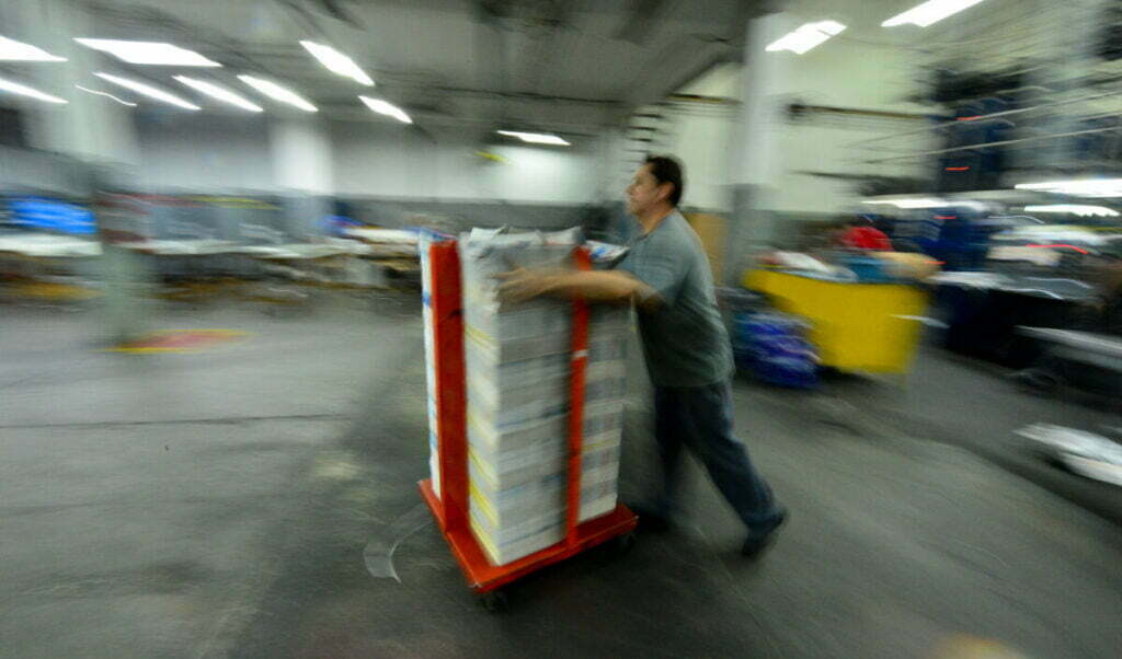 Jornalista Claudia Azevedo é homenageada em Osasco