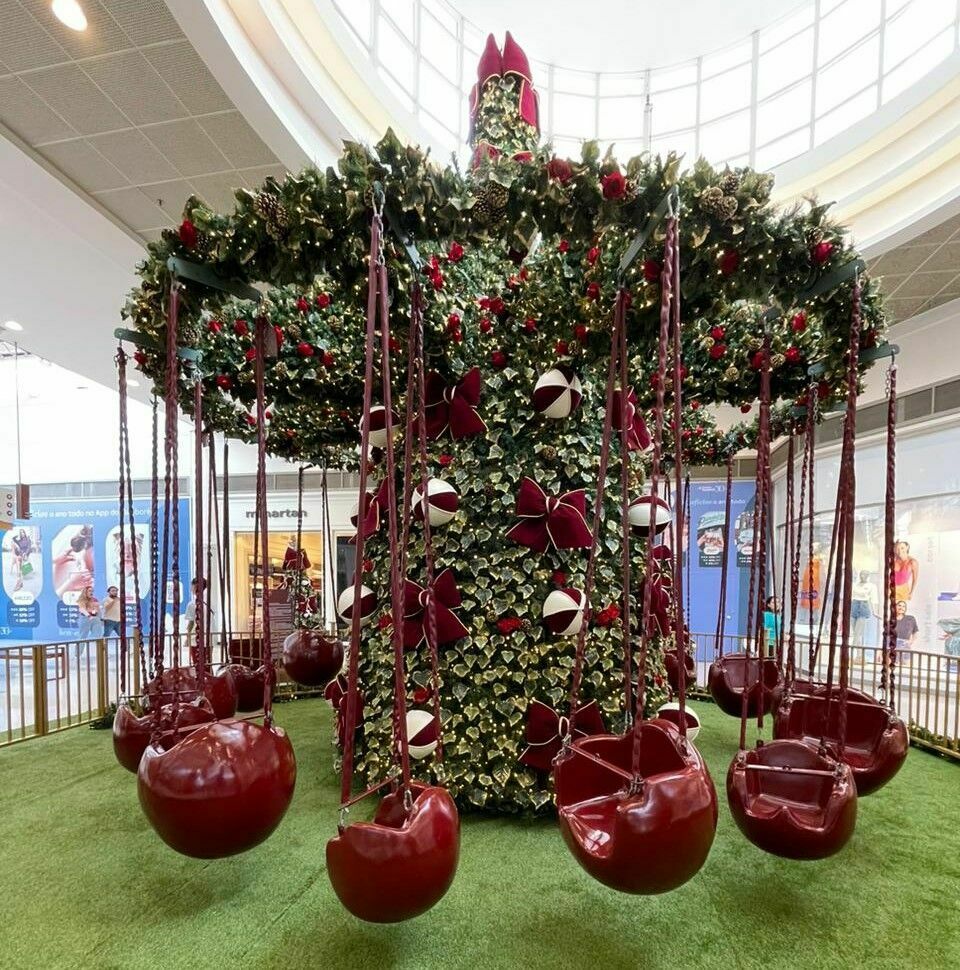 Com presença do Papai Noel, shopping Tamboré inaugura decoração natalina neste sábado (12)