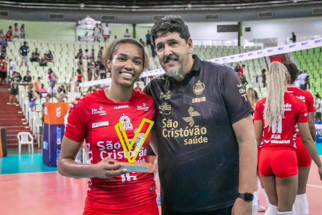 Osasco São Cristóvão Saúde vence o Maringá e assume a terceira posição na Superliga