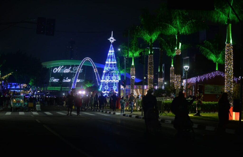 O clima de Natal invadiu Barueri, Osasco, Santana de Parnaíba e região