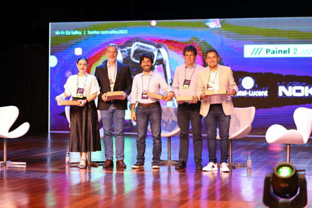 Osasco: com robô chinês CyberDog, OZ Valley reúne startups e anuncia inauguração do Polo Tecnológico