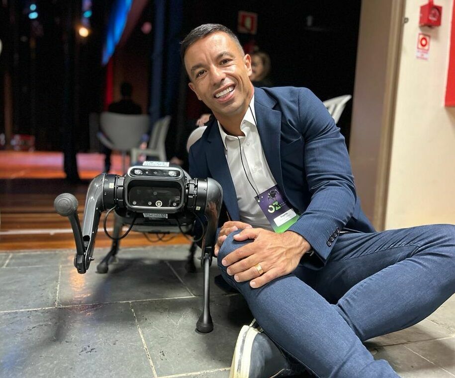 Osasco: com robô chinês CyberDog, OZ Valley reúne startups e anuncia inauguração do Polo Tecnológico