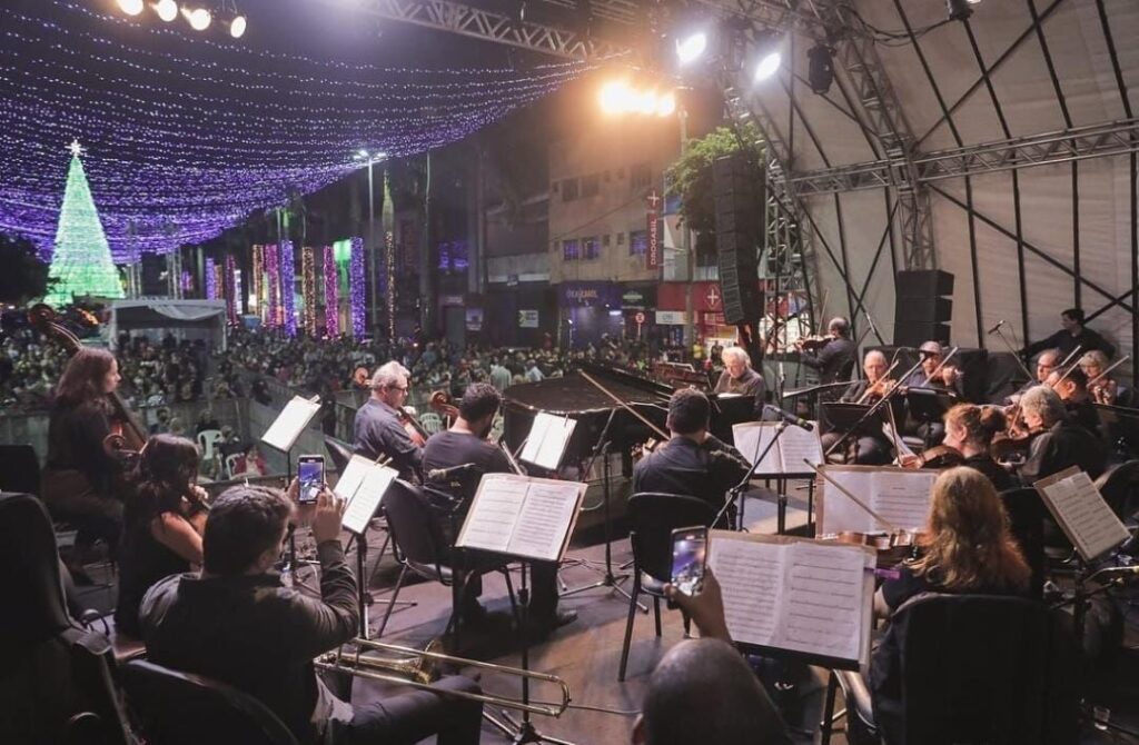 O clima de Natal invadiu Barueri, Osasco, Santana de Parnaíba e região