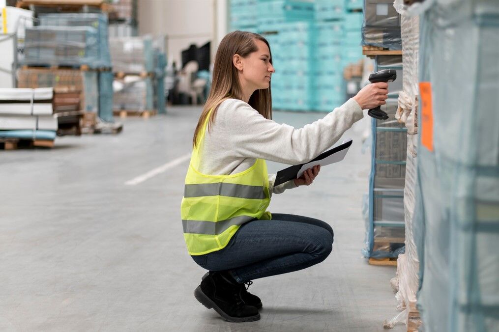 Operador logístico - Divulgação Freepik