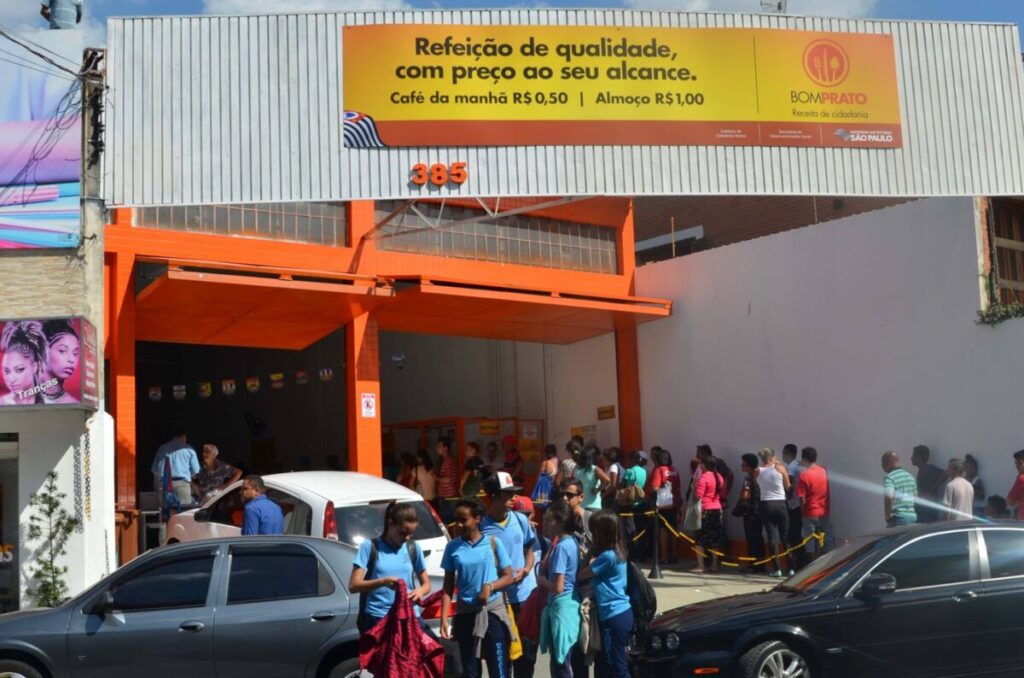 Bom Prato de Carapicuíba irá funcionar em feriados e fins de semana