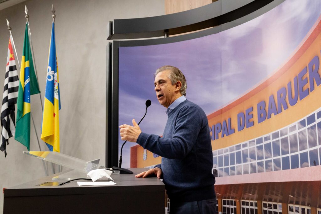 Com Geraldo Alckmin e Márcio França, prefeito Rubens Furlan reúne líderes do PSB em Barueri