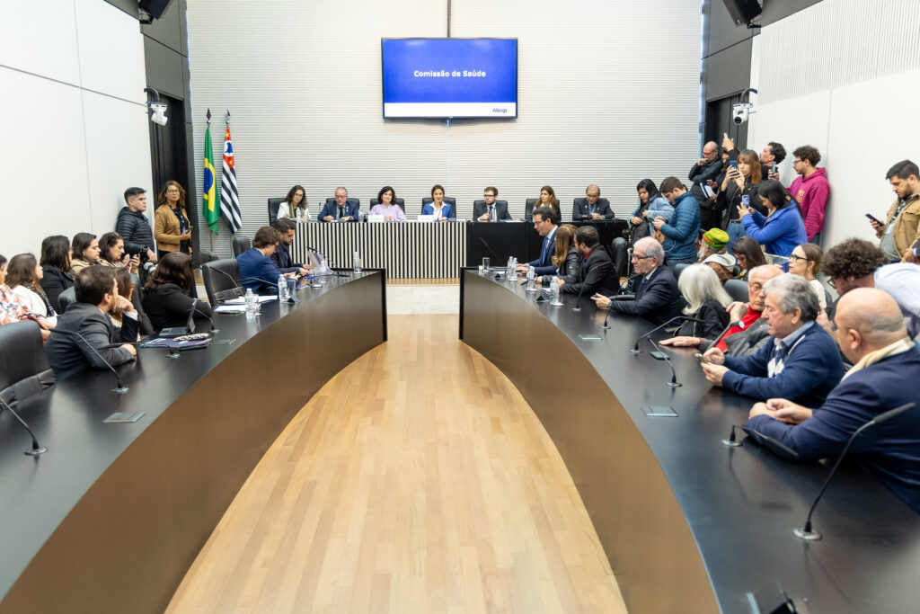 Na Alesp, deputada Bruna Furlan recebe ministra da Saúde e defende diálogo entre os governos federal e estadual