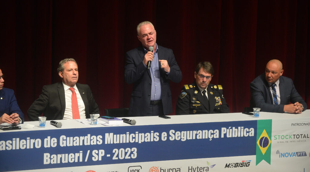 Congresso em Barueri: governo federal diz apoiar inclusão dos guardas municipais na Constituição
