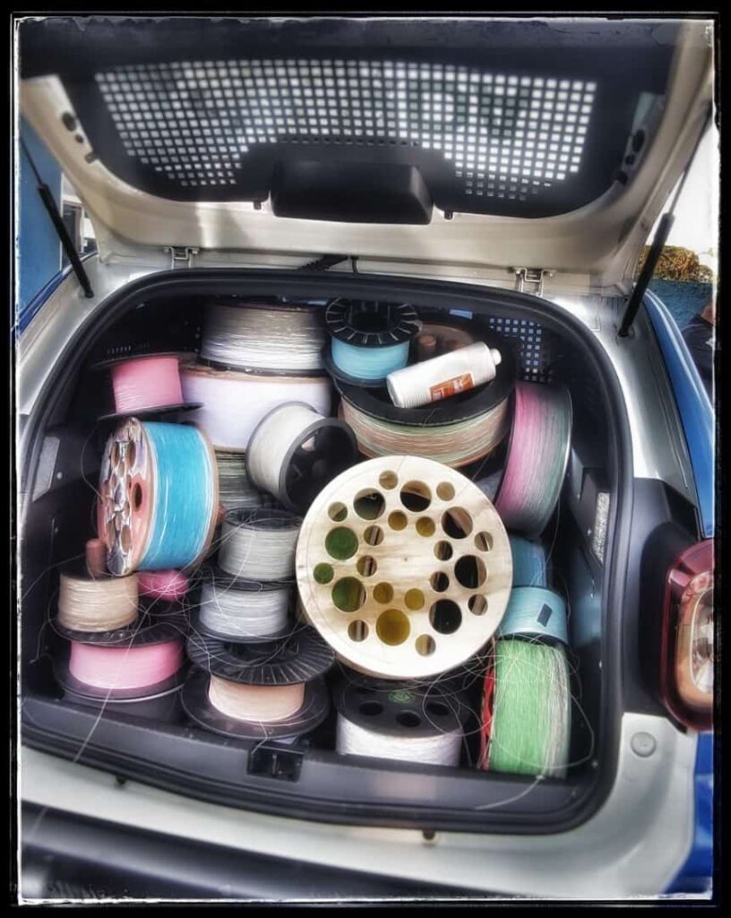 A multa para quem for flagrado soltando pipa com a “linha chilena” pode chegar a R$179,36 (Divulgação/Prefeitura de Itapevi)