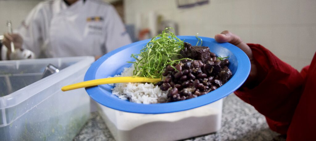 Escolas da rede estadual de SP abrem matrículas para 2024