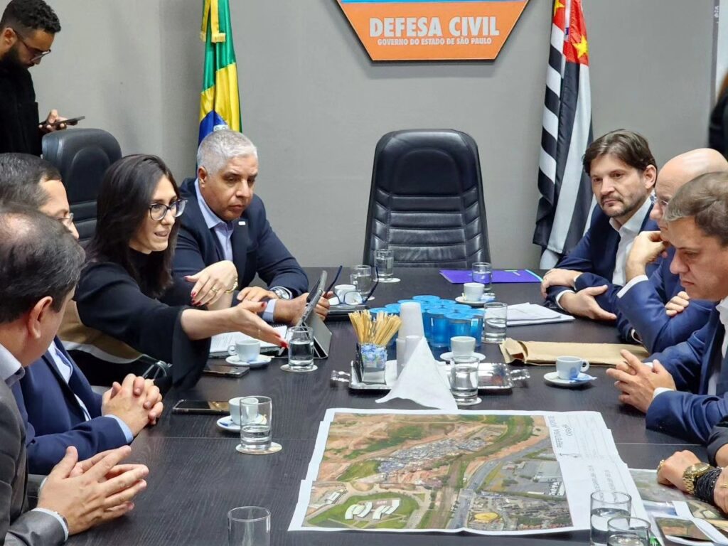 Carapicuíba: prefeito Marcos Neves busca recursos do estaduais