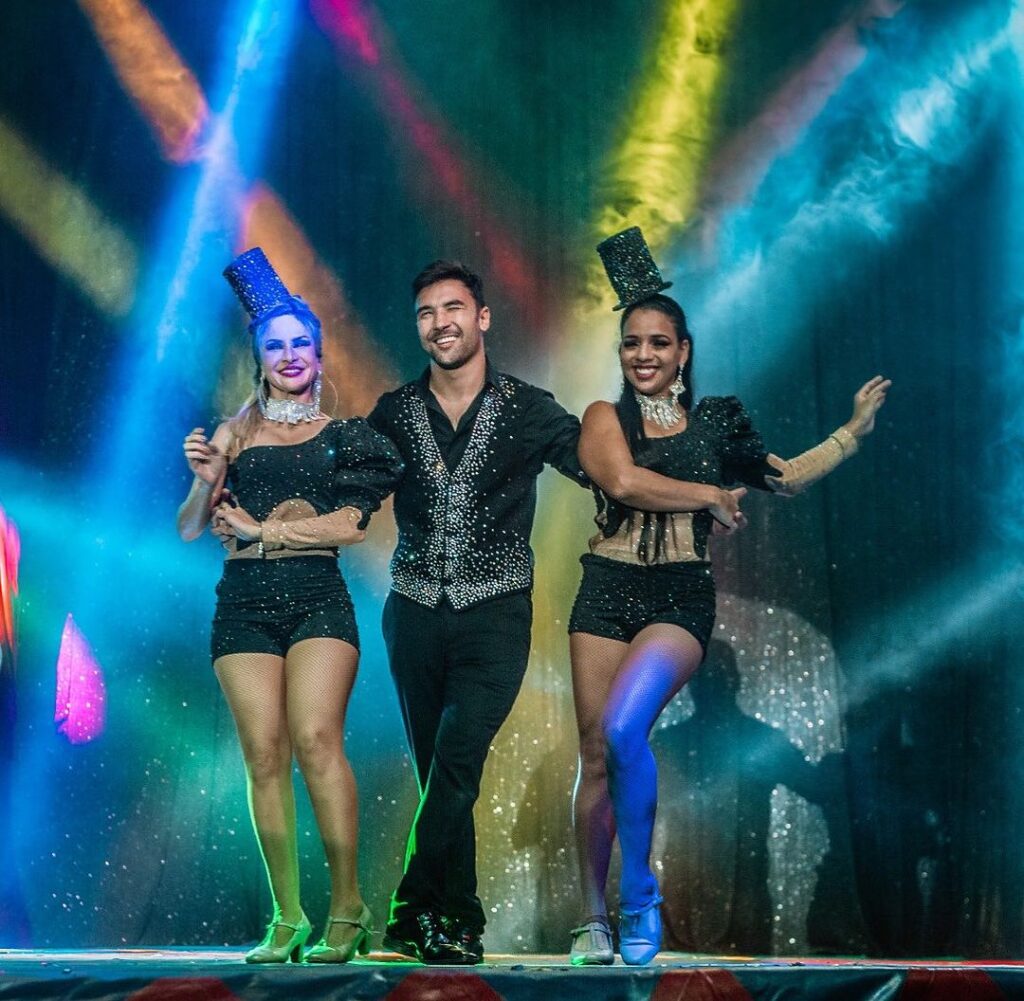 Respeitável público: Circo Khronos chega a Barueri