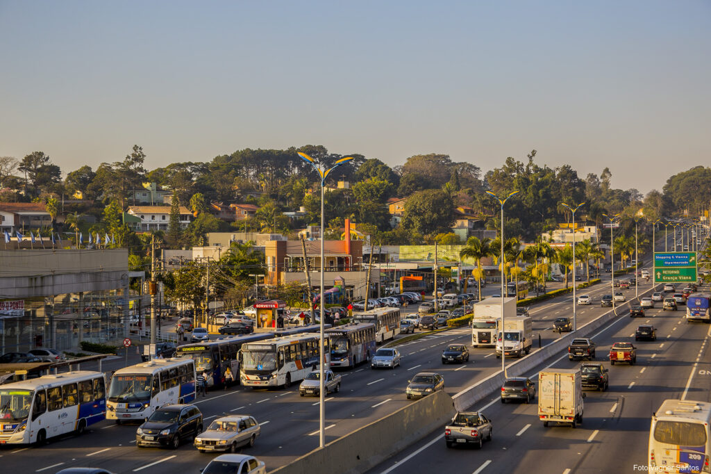 Cotia: EMTU reforça frota e amplia 52 viagens aos domingos