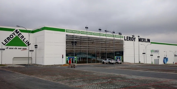 Vagas de trainee em Barueri e mais de 30 postos em Jandira