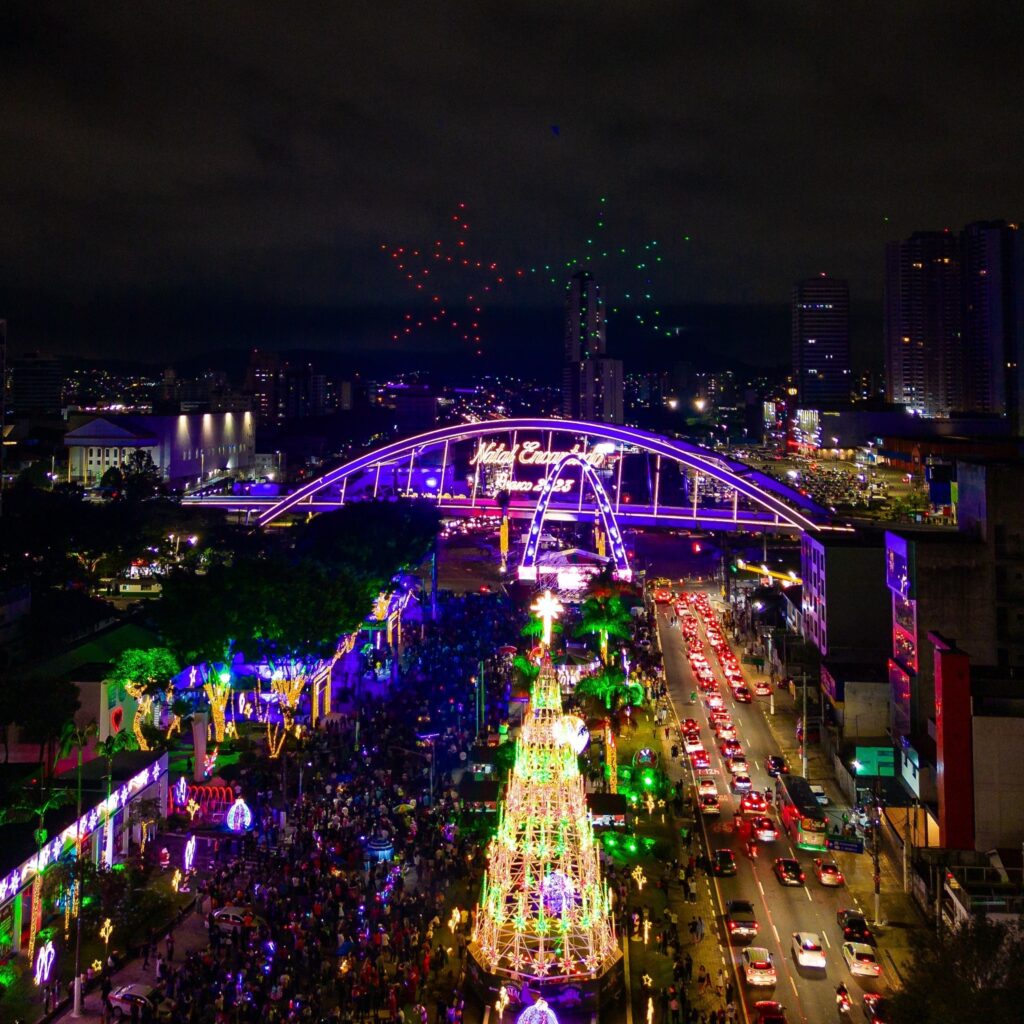 Osasco: Natal Encantado 2023 atrai milhares de pessoas