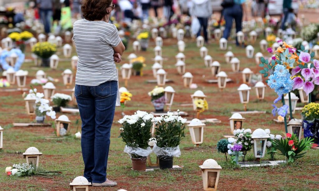 Osasco: cemitérios da cidade terão missas nesta quinta (2)