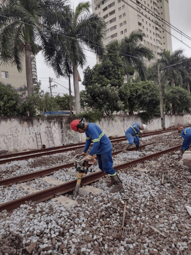 ViaMobilidade: trens das Linhas 8 e 9 passam por manutenção