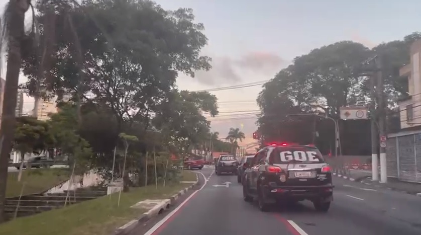 Carapicuíba: Polícia descobre local com mais de 170 quilos de drogas