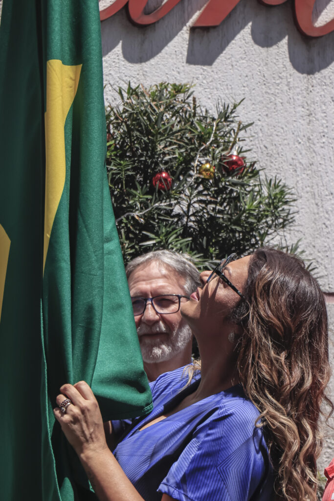 Jornalista Claudia Azevedo é homenageada em Osasco