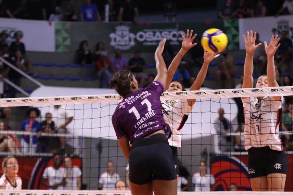 Osasco é derrotado pelo Sesc Flamengo por 3 sets a 1