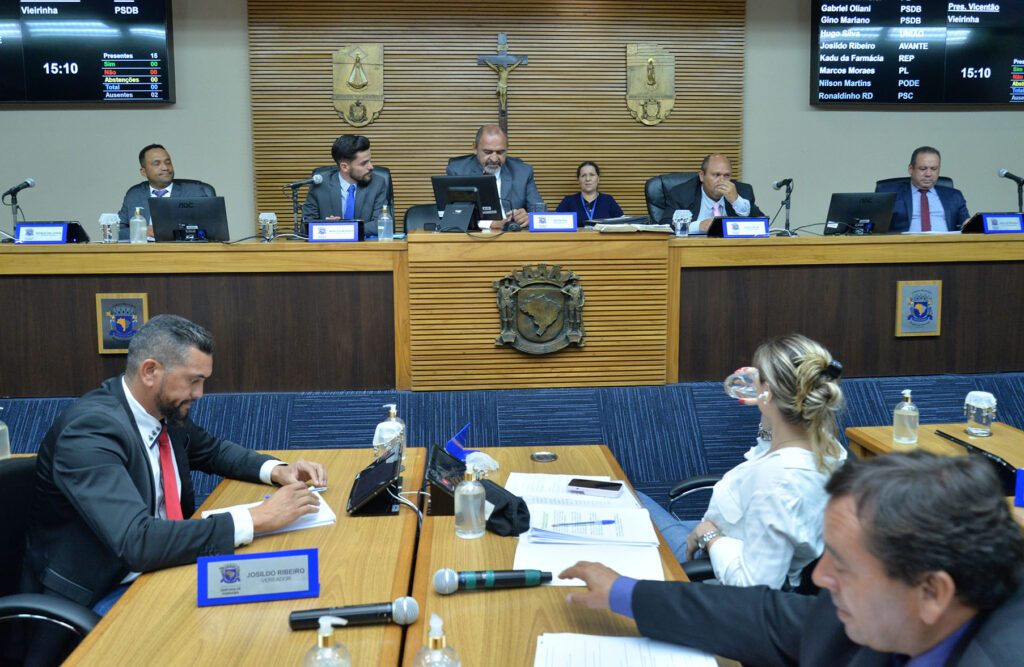 Vereadores de Santana de Parnaíba aprovam reajuste no IPTU