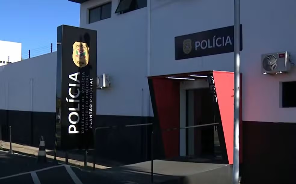 Carapicuíba: mulher confessa envolvimento em morte de idoso