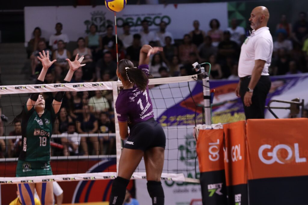 Superliga: Osasco vence o Brasília Vôlei por 3 sets a 0