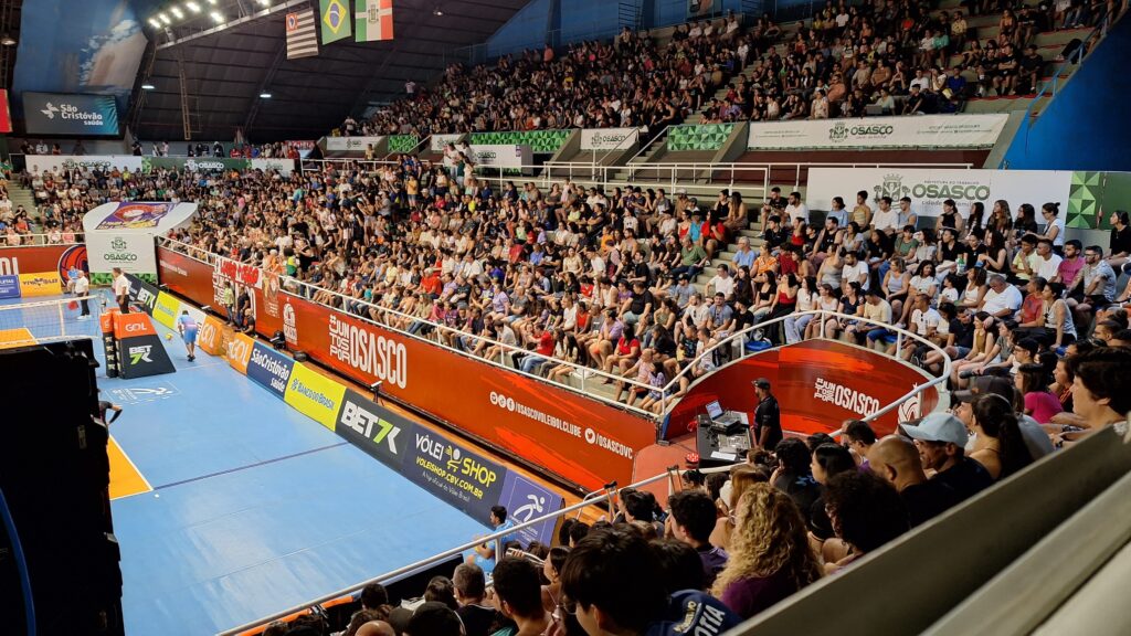 Superliga Bet7k: Osasco vence o Bluvôlei por 3 sets a 1