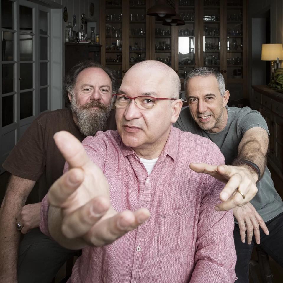 Domingo (25) é dia de Os Paralamas do Sucesso em Osasco
