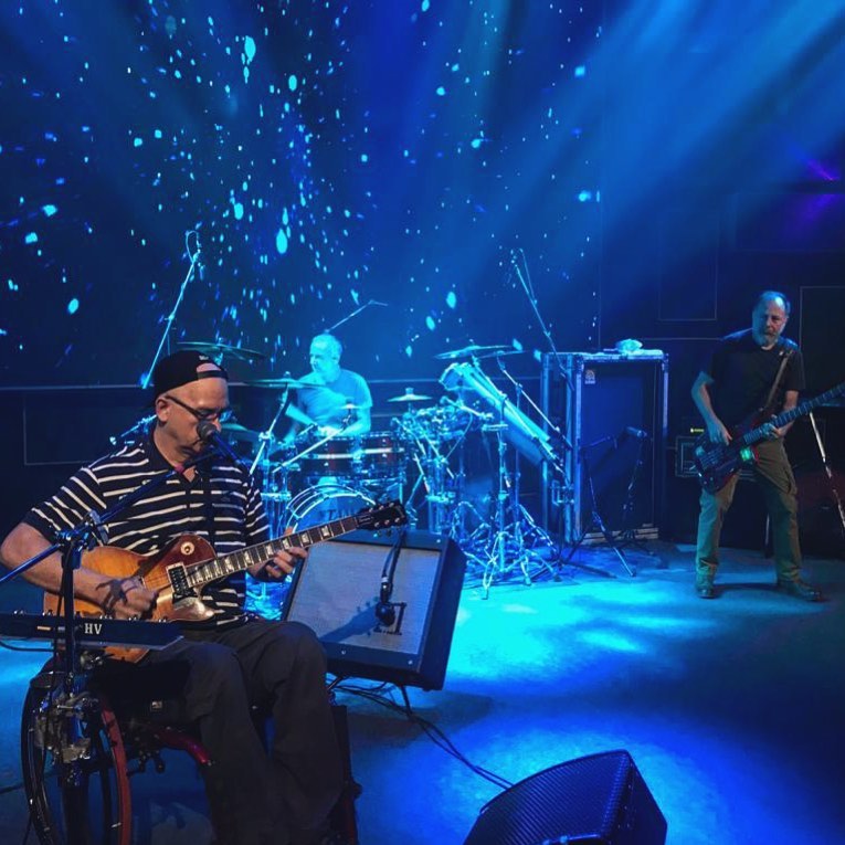 Domingo (25) é dia de Os Paralamas do Sucesso em Osasco