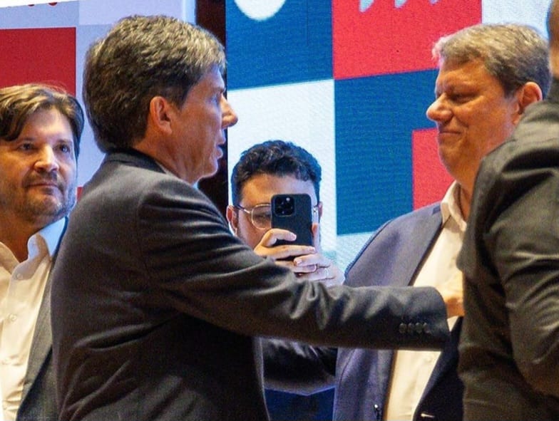 Alfabetização: Governo de SP premia cidades bem avaliadas