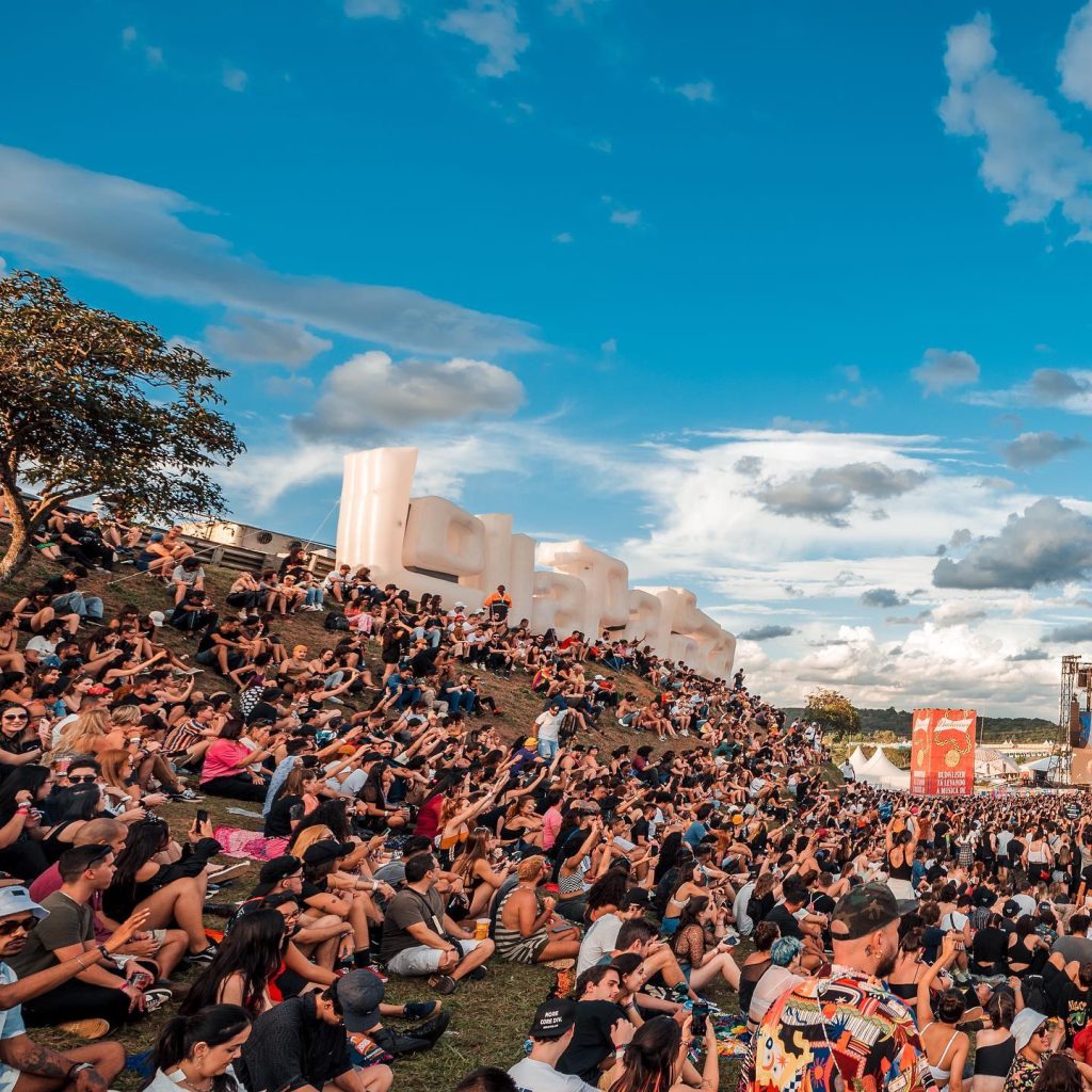 Lollapalooza 2024 terá trens expressos para Interlagos