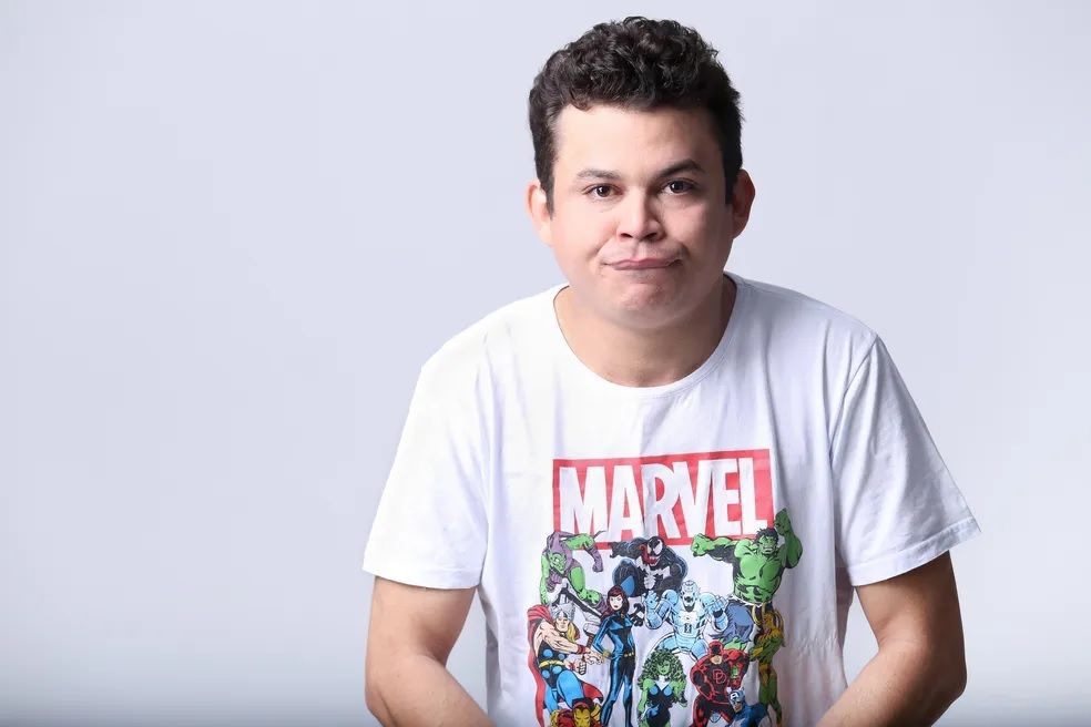 Barueri: Emerson Ceará faz show "Se Acalme" nesta sexta (19)