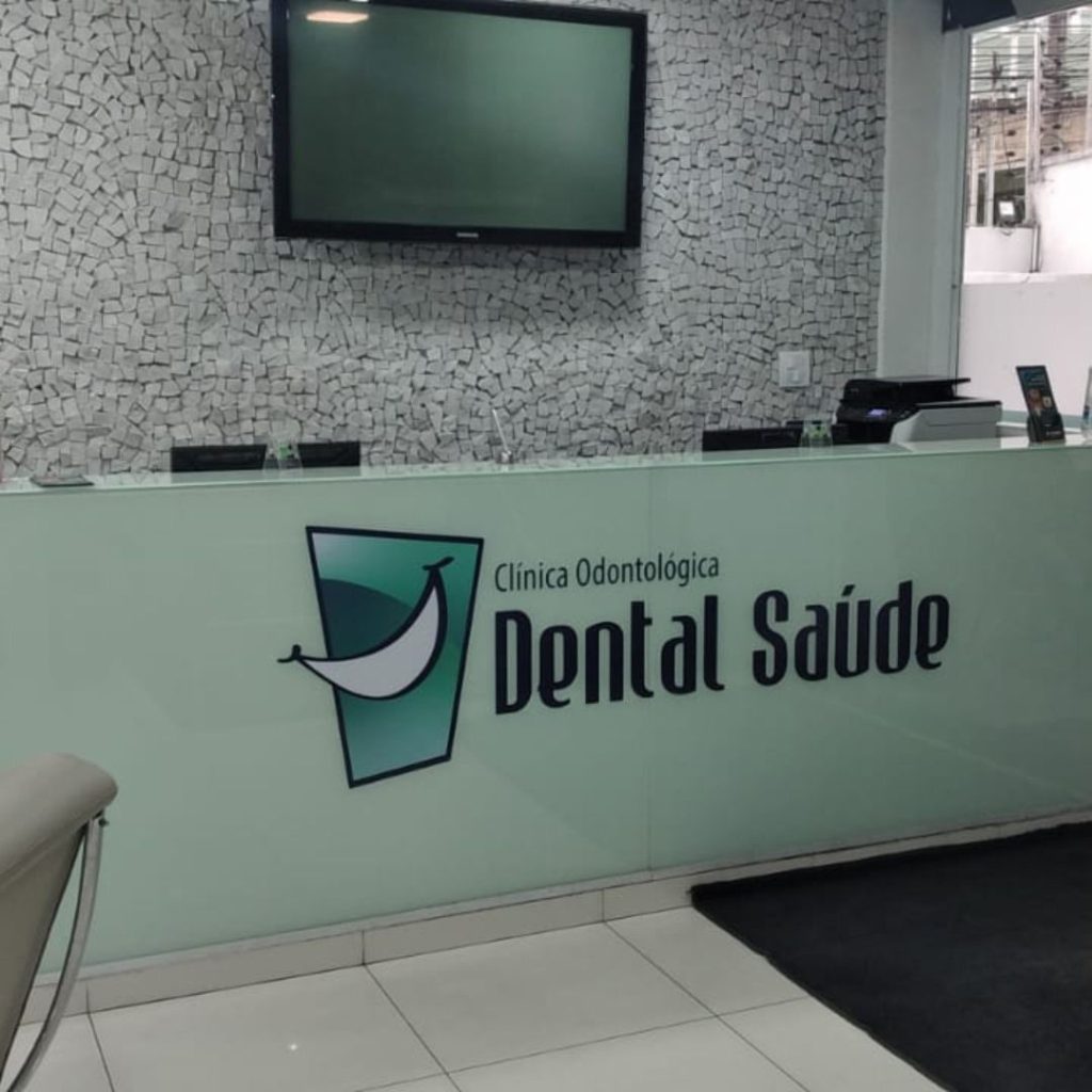 Clínica Odontológica Dr. Alexandre Bussab: 34 anos humanizando sorrisos