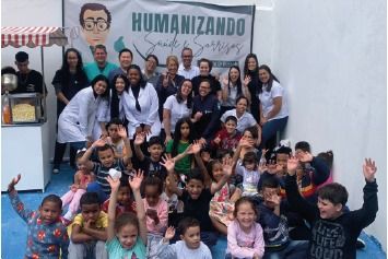 Clínica Odontológica Dr. Alexandre Bussab: 34 anos humanizando sorrisos