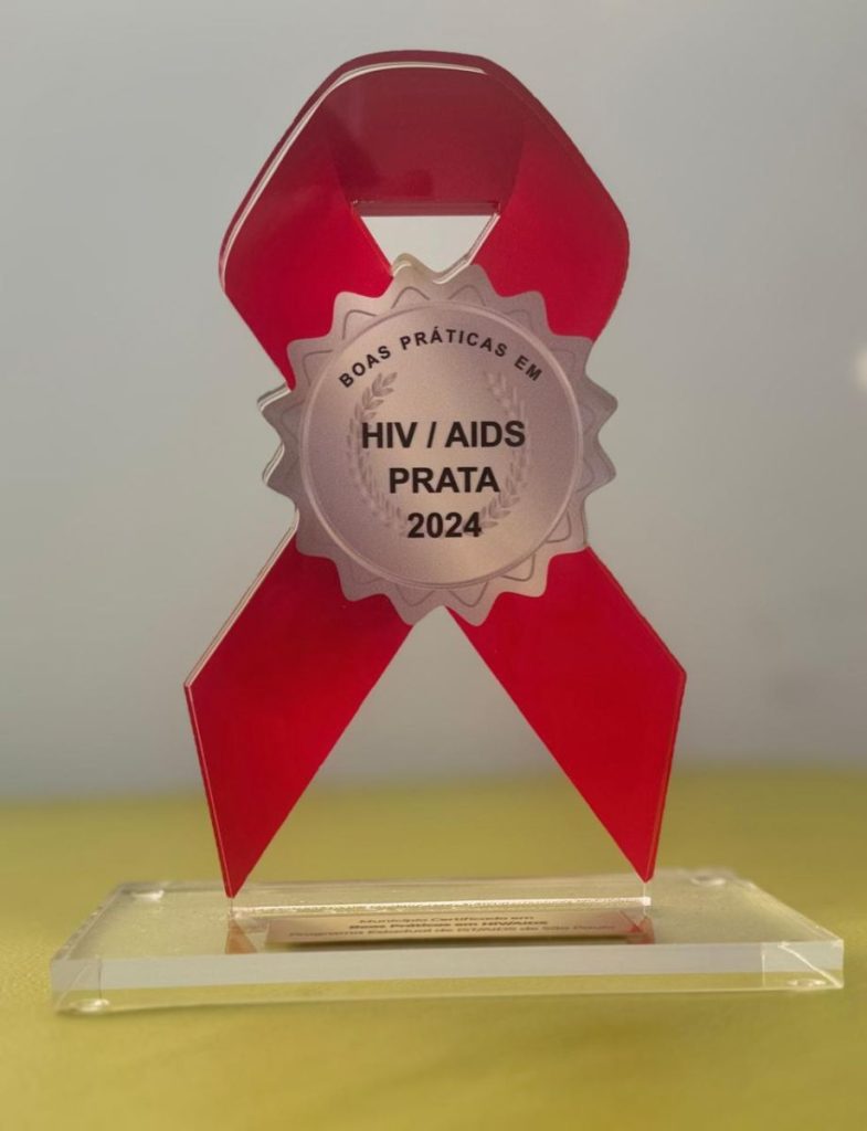 Saúde de Cotia recebe selo estadual que reconhece “Boas Práticas em HIV/AIDS”