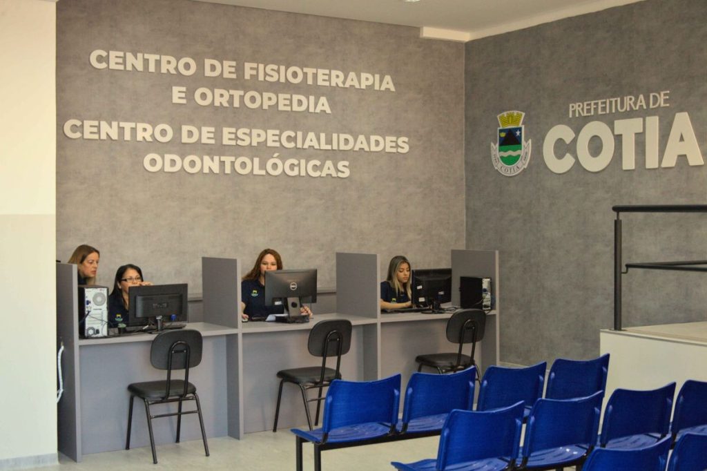 Cotia: com Alckmin e Kassab, prefeito Rogério Franco entrega complexo de saúde