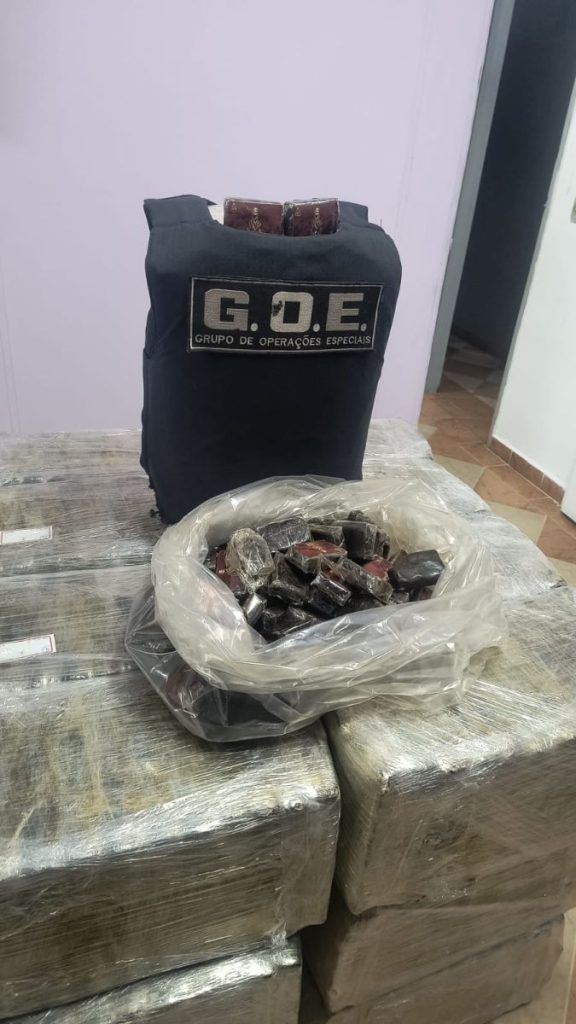 Polícia Civil de Osasco apreende mais de 600kg de droga em Carapicuíba
