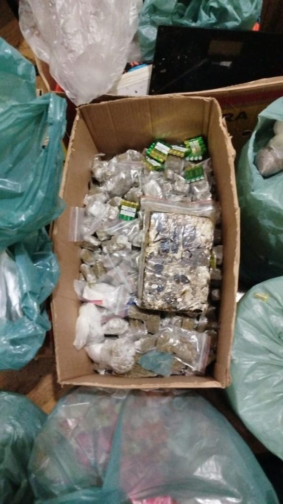 Polícia Militar desmonta casa bomba em Embu das Artes
