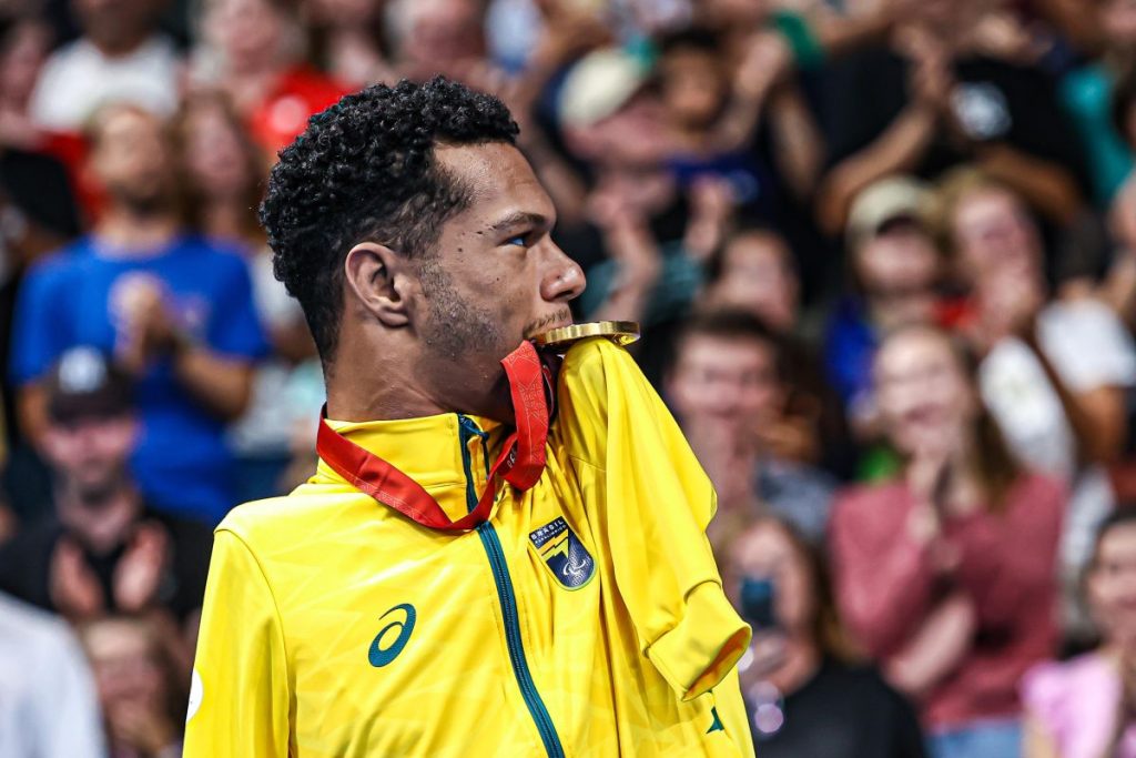Paraolimpíadas: Gabrielzinho conquista 1º de ouro do Brasil