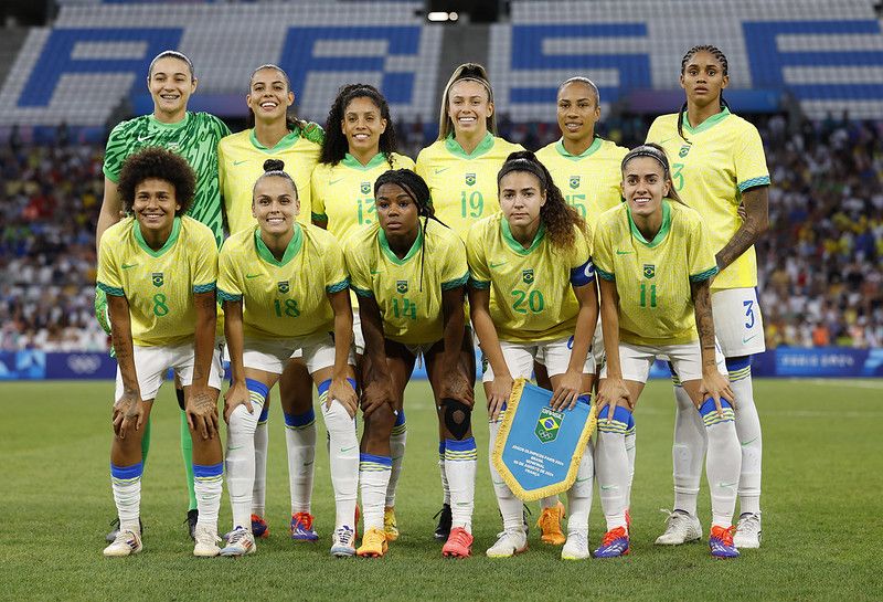 Futebol: Brasil goleia a Espanha e vai para final